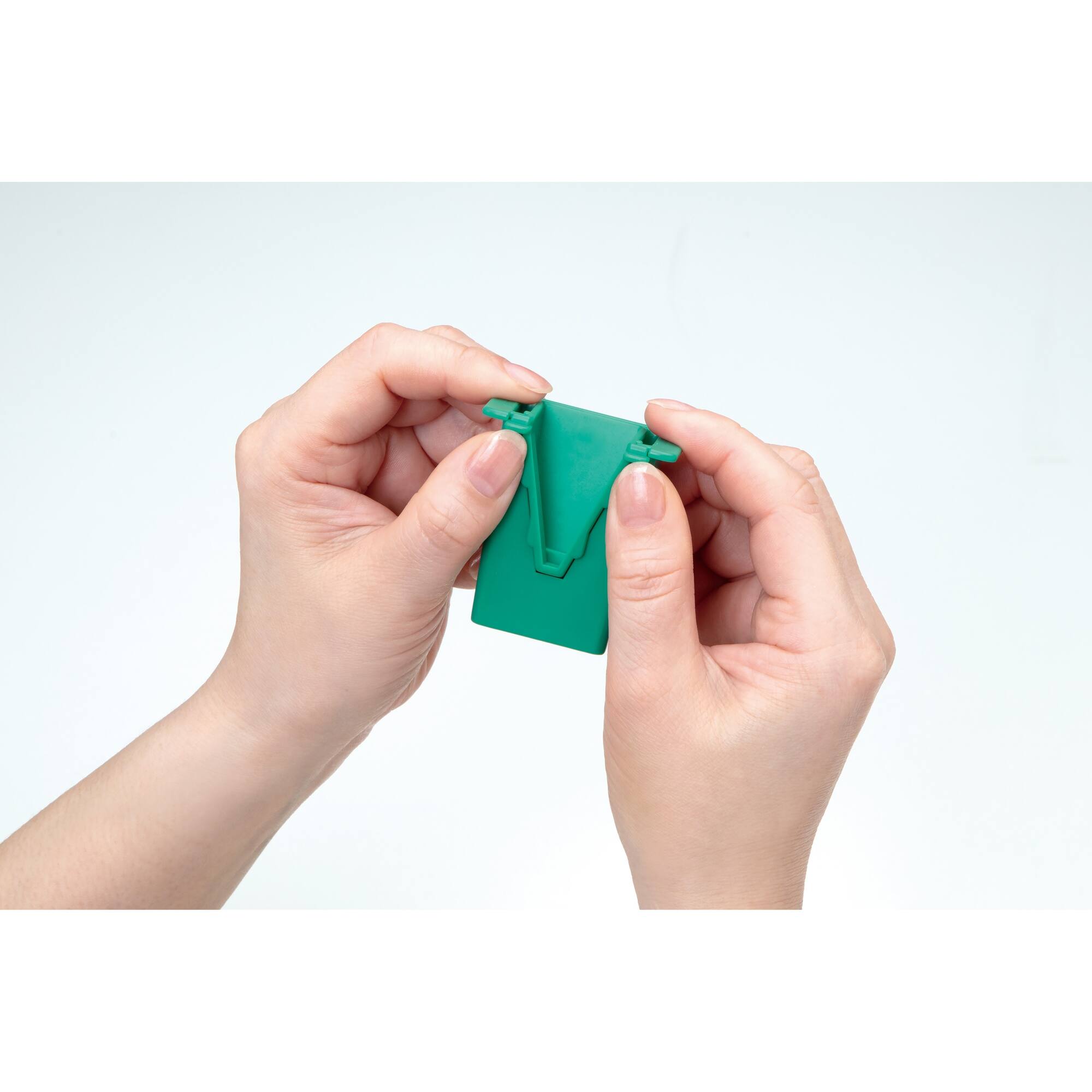 Clover Fabric Tube Maker